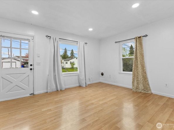 1812 23rd Street, Everett WA 98201