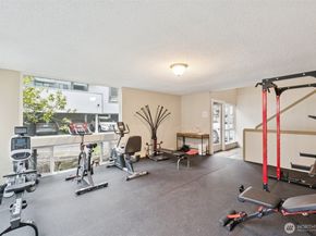 2500 W Manor Place 217, Seattle WA 98199