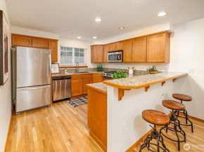12333 28th Avenue NE A, Seattle WA 98125