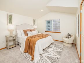 12333 28th Avenue NE A, Seattle WA 98125