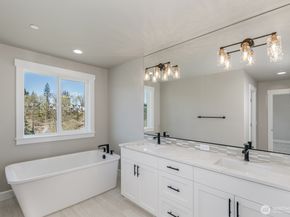 20313 94th Drive NE, Bothell WA 98011