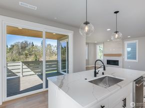 20313 94th Drive NE, Bothell WA 98011