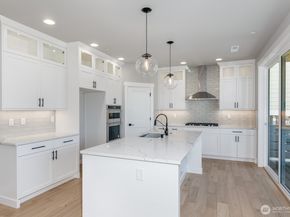 20313 94th Drive NE, Bothell WA 98011