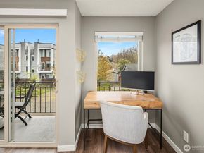 5501 11th Avenue NW 204, Seattle WA 98107