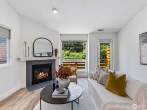 4206 36th Avenue W, Seattle WA 98199