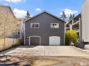 4206 36th Avenue W, Seattle WA 98199