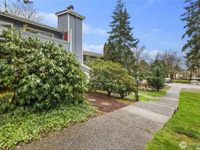 4118 212th Street SW C103, Mountlake Terrace WA 98043