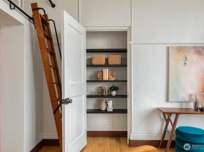 201 Galer Street 436, Seattle WA 98109