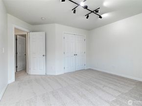 8032 124th Court NE, Kirkland WA 98033