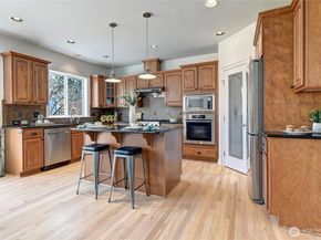 8032 124th Court NE, Kirkland WA 98033