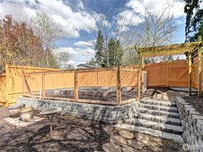 8032 124th Court NE, Kirkland WA 98033