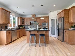 8032 124th Court NE, Kirkland WA 98033