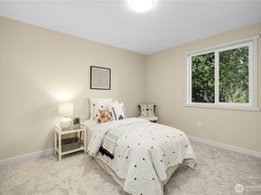 9919 Arrowsmith Avenue S, Seattle WA 98118
