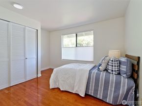 12015 NE 161st St, Bothell WA 98011