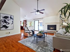 12015 NE 161st St, Bothell WA 98011