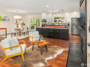 12211 SE 63rd Place, Bellevue WA 98006