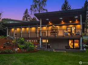 12211 SE 63rd Place, Bellevue WA 98006