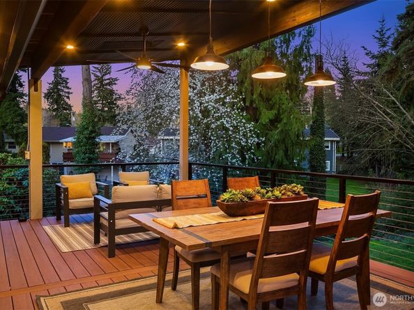 12211 SE 63rd Place, Bellevue WA 98006