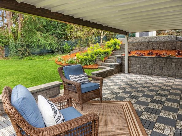 12211 SE 63rd Place, Bellevue WA 98006