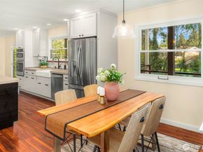 12211 SE 63rd Place, Bellevue WA 98006