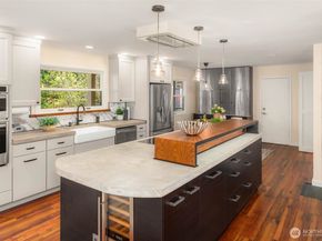 12211 SE 63rd Place, Bellevue WA 98006