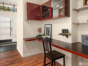 12211 SE 63rd Place, Bellevue WA 98006