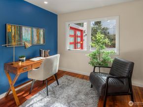 12211 SE 63rd Place, Bellevue WA 98006