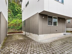 3812 22nd Avenue SW, Seattle WA 98106