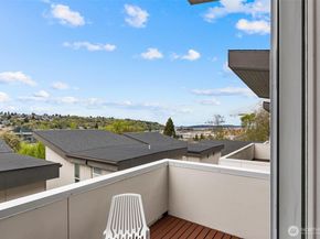3812 22nd Avenue SW, Seattle WA 98106