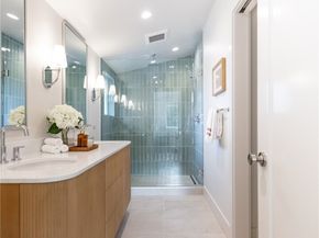1530 25th Avenue, Seattle WA 98122