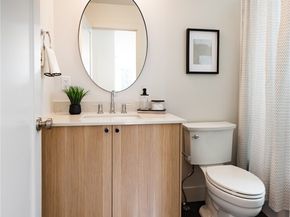 1530 25th Avenue, Seattle WA 98122