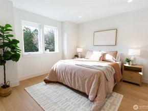 1530 25th Avenue, Seattle WA 98122