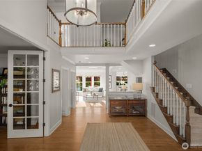 1223 7th Avenue W, Seattle WA 98119