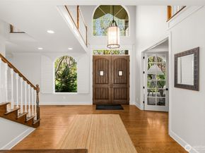 1223 7th Avenue W, Seattle WA 98119