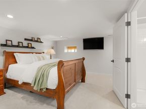 1223 7th Avenue W, Seattle WA 98119