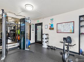 2100 3rd Avenue 802, Seattle WA 98121