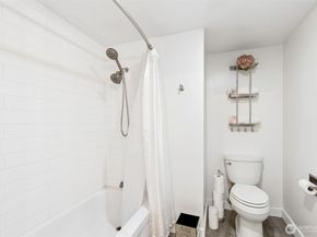 2100 3rd Avenue 802, Seattle WA 98121