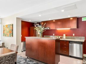 2100 3rd Avenue 802, Seattle WA 98121