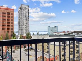 2100 3rd Avenue 802, Seattle WA 98121