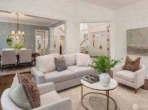 13609 NE 28th Street, Bellevue WA 98005