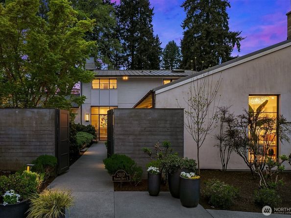 2017 Parkside Drive E, Seattle WA 98112