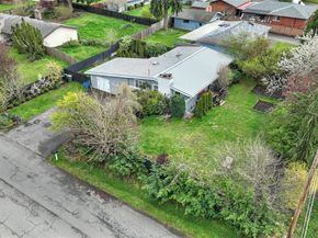 11204 148th Avenue SE, Renton WA 98059