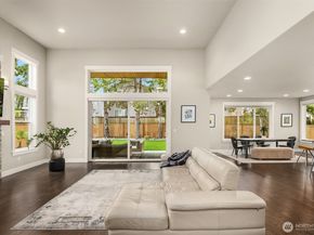 1435 242nd Place SE, Bothell WA 98021