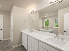 1435 242nd Place SE, Bothell WA 98021