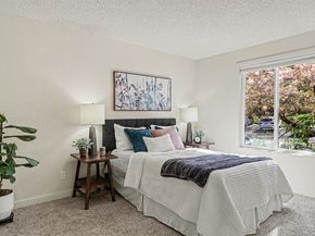 830 Kirkland Way 202, Kirkland WA 98033