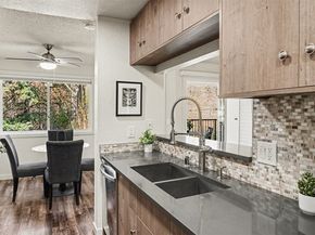 830 Kirkland Way 202, Kirkland WA 98033