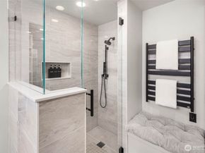 12 Columbia Key, Bellevue WA 98006