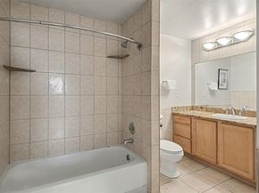 4106 Factoria Boulevard SE C111, Bellevue WA 98006