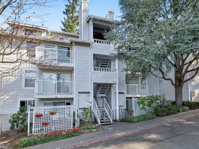 4106 Factoria Boulevard SE C111, Bellevue WA 98006