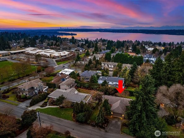 6507 113th Avenue NE, Kirkland WA 98033